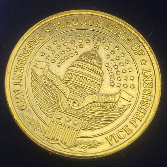 One boxed set of 7 gold filled commemorative blazer buttons NWT a - Picture 5 of 10